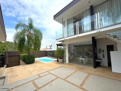 Casa para Venda, em Mar�lia, bairro Ana Carla, 3 dormit�rios, 6 banheiros, 3 su�tes, 5 vagas